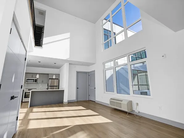 1435 10th Street image 56 of 59