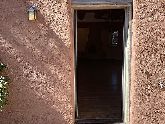 4th image of 665 W San Francisco St Unit B