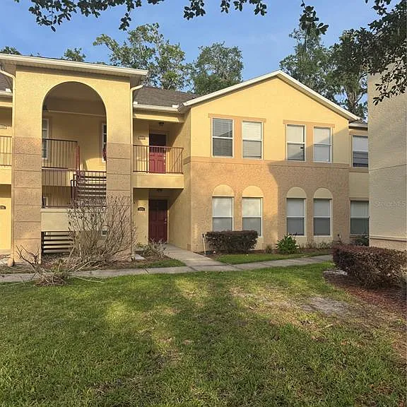 2880 Club Cortile Cir #B — Photo 1