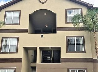16519 Enclave Village Dr #8, Tampa, FL 33647