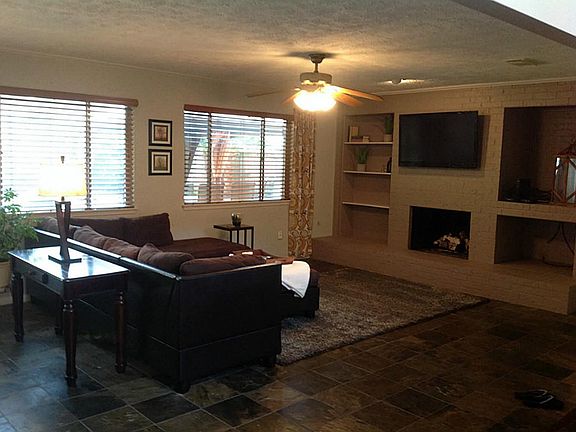 3rd image of 16446 Hickory Knoll Dr