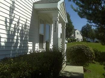 2nd image of 2084 Orchard Ln
