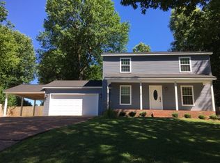 110 Clear Creek Dr, Paducah, KY 42001