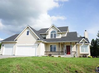 3100 SE Stanley Rd, Tecumseh, KS 66542