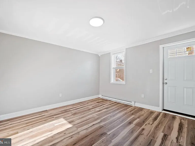 2131 E Clearfield St — Photo 3