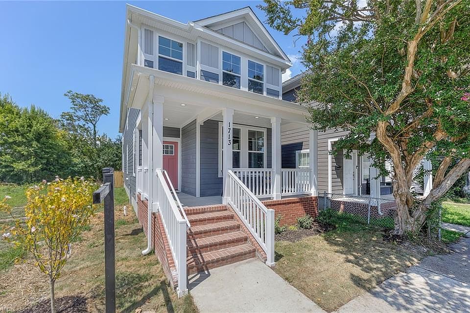 1st image of 1713 Selden Ave