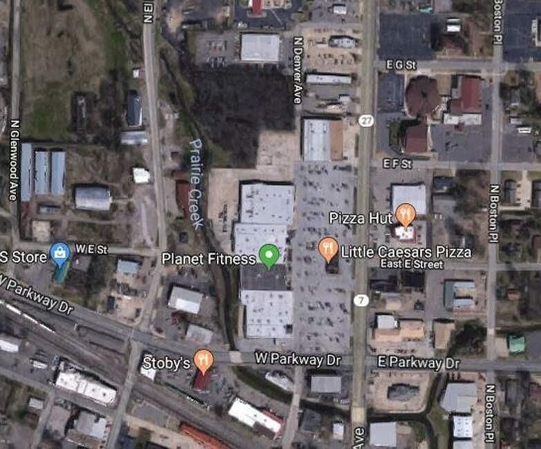 1st image of 605 N Denver Ave