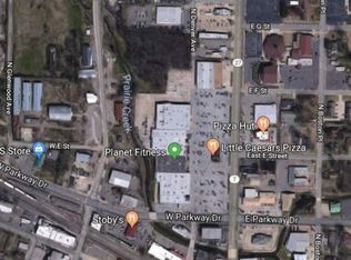 605 N Denver Ave, Russellville, AR 72801