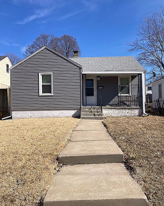 1st image of 4207 S 42nd St