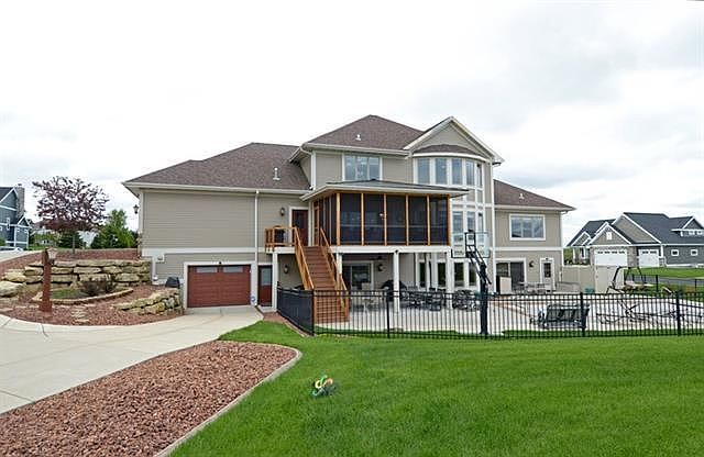 2nd image of 3126 Frans Dr