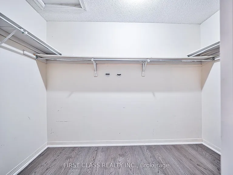 3309 Loyalist Dr — Photo 31
