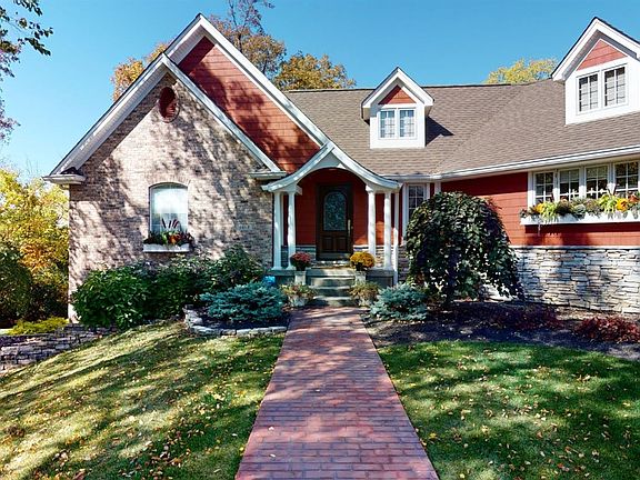 4th image of 4468 Longwood Ct