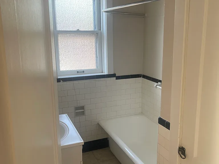 3844 Wilmington Ave #5908-2N — Photo 3