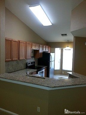 5th image of 7631 Sugar Bend Dr #7631