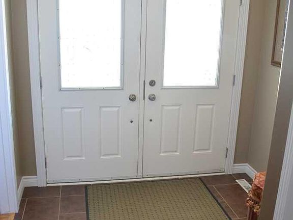 5th image of 10214 82nd St
