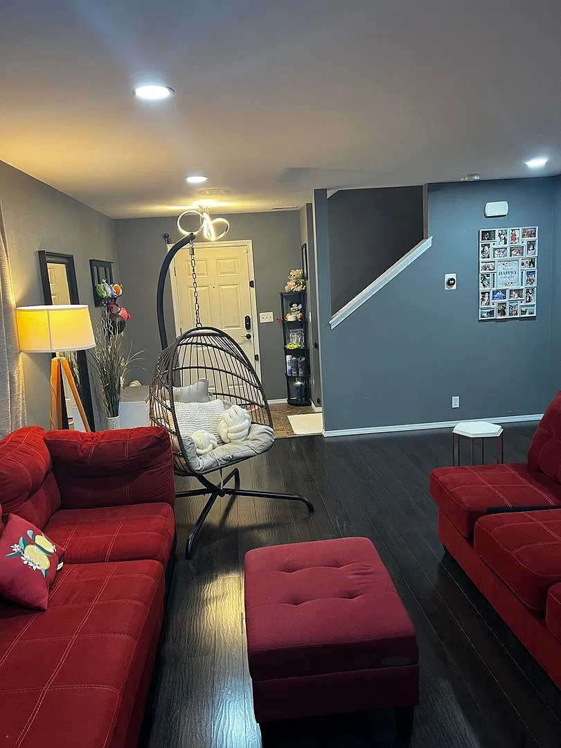 Spacious 4BR House in Kent — Photo 3
