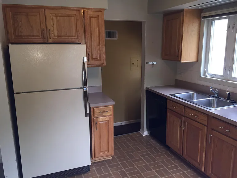 518 E Park Ave — Photo 5