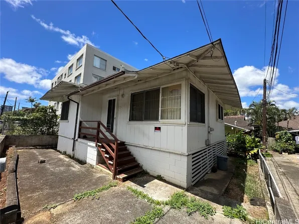 1632 Leilehua Ln, Honolulu, HI 96813