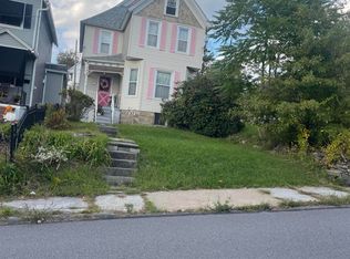 37 Canaan St, Carbondale, PA 18407