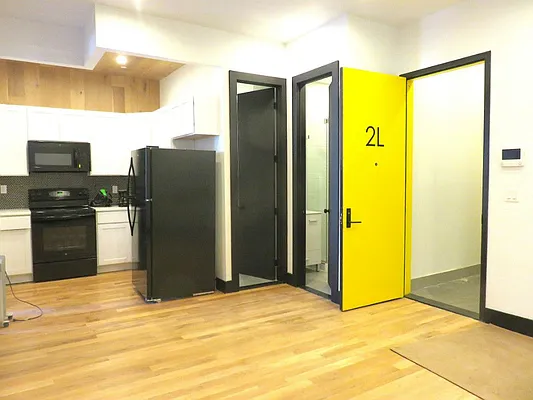 Rented by Rennit Inc. | media 28