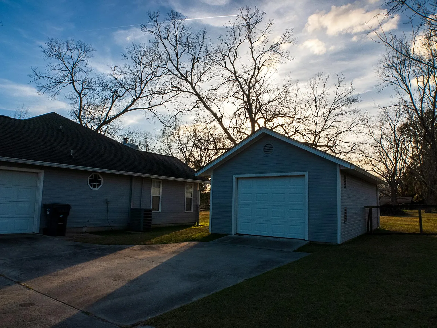3 bed, 1690 sqft, $1,995 — Photo 4