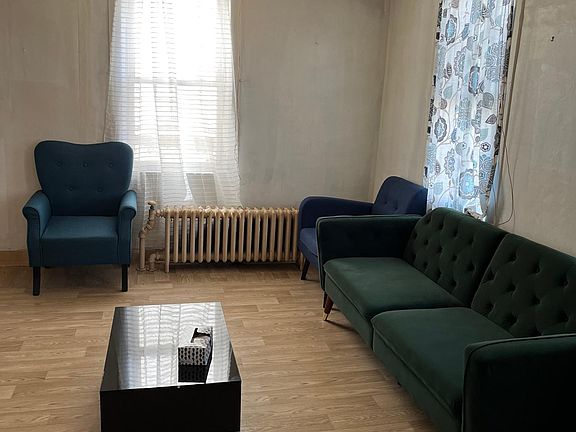 2nd image of 90 Tremont St