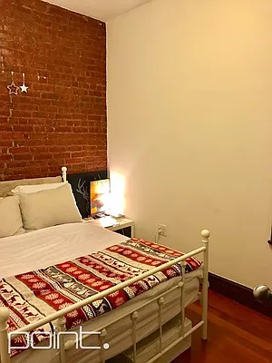 Rented by Point NYC | media 21
