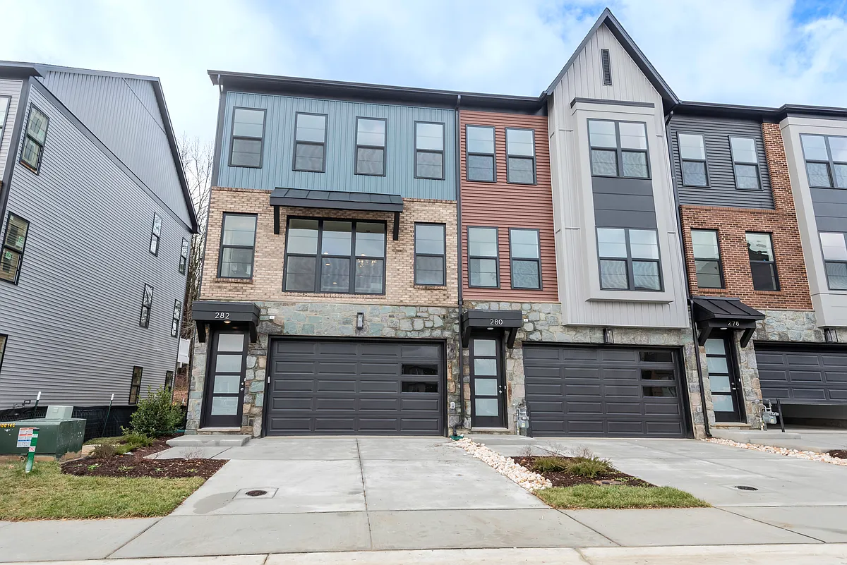 Building Photo - 282 Alluvium Dr