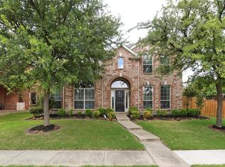 2703 Crown Colony Dr, Frisco, TX 75033