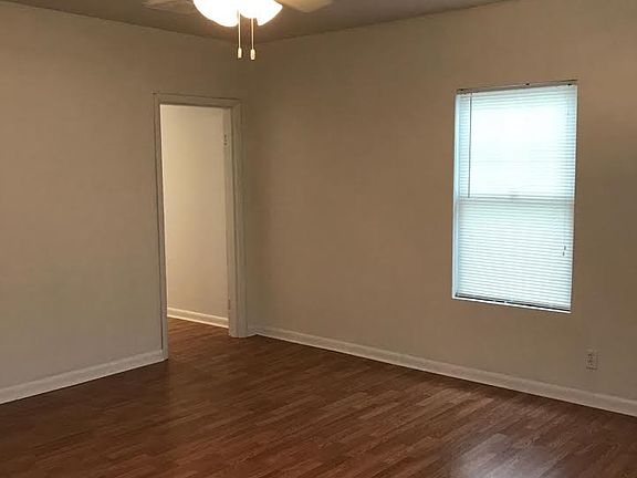 4th image of 337 6th Ave