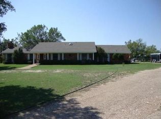 605 State School Rd, Gatesville, TX 76528