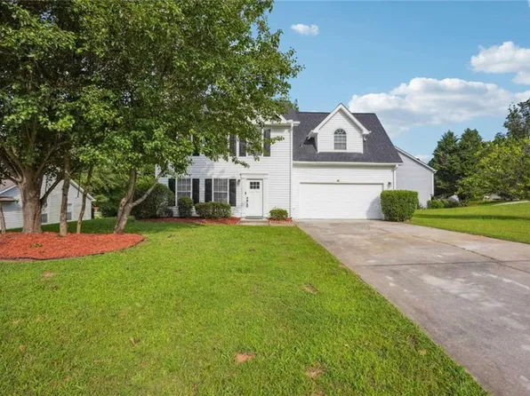 10423 Commons Xing, Jonesboro, GA 30238