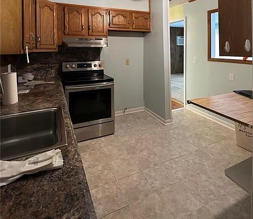 5th image of 113 Meadow Ln