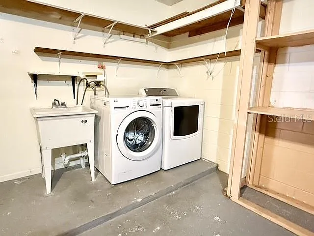 2911 Woolridge Dr — Photo 25