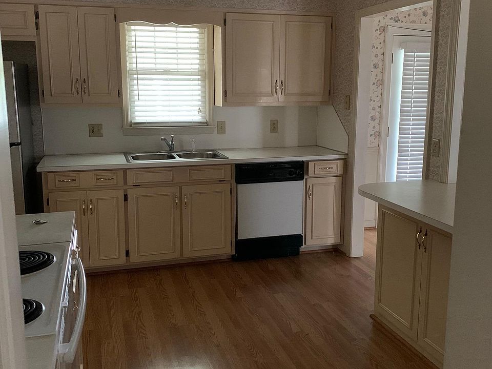 7079 Stoneybrook Dr, Columbus, GA 31909 Zillow