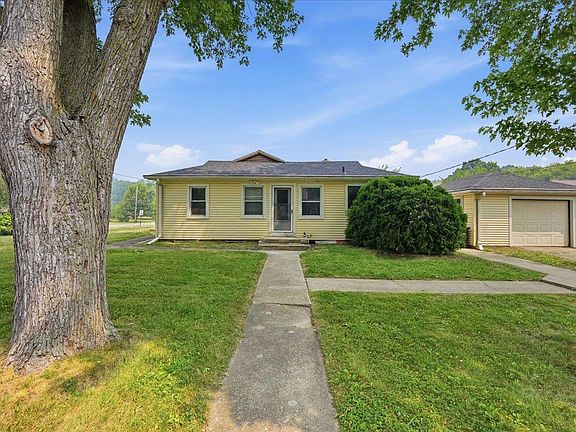 2nd image of 5140 Irish Ln