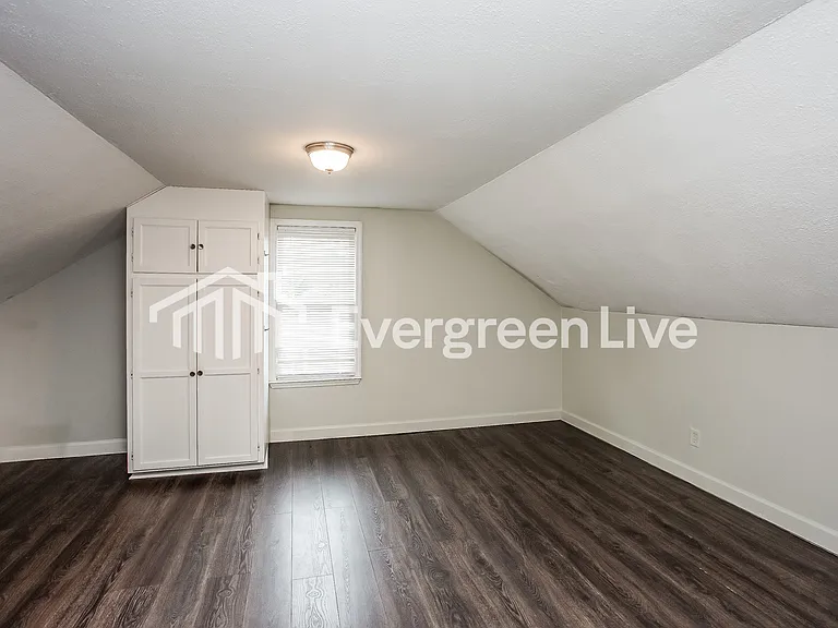 1135 Rita Ave — Photo 8