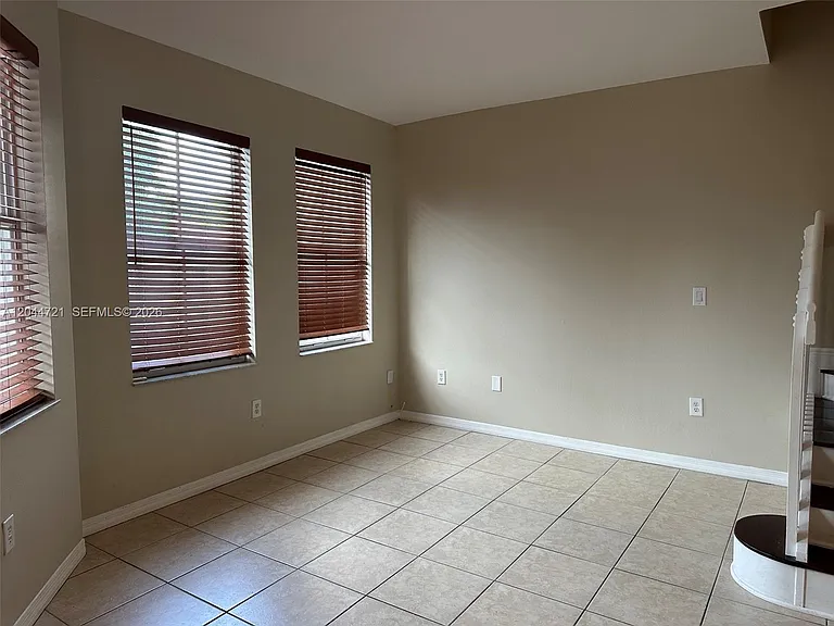 13741 SW 274th Ter — Photo 6