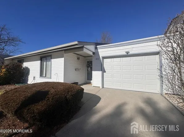 97B Salix Plz, Monroe Township, NJ 08831