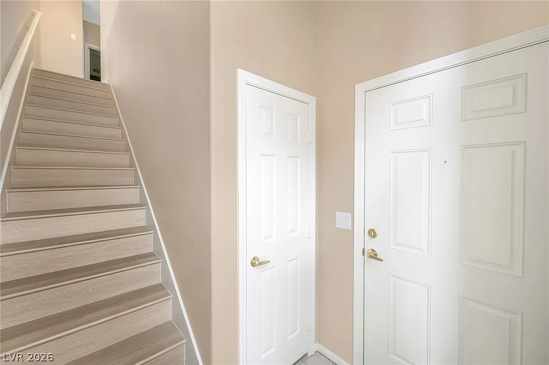 2 bed, 2.0 bath, 1337 sqft, $1,700 — Photo 4