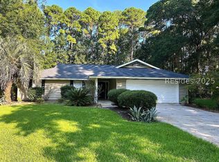 37 N Wade Hampton Court St, Saint Helena Island, SC 29920