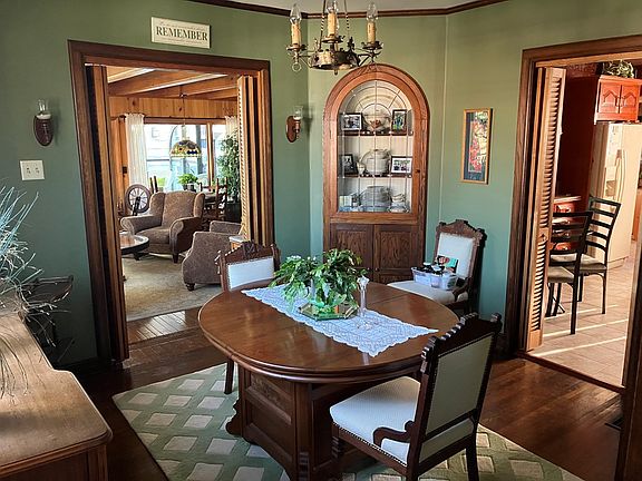 5th image of 889 Andover Rd