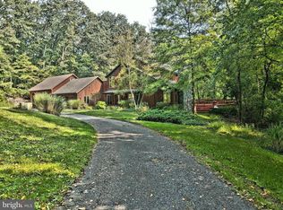 29 Geisel Rd, Harrisburg, PA 17112