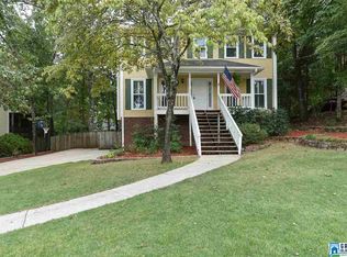 923 Falling Star Ln, Alabaster, AL 35007