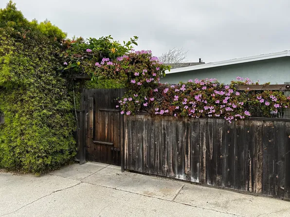 1317 Camden Ln, Ventura, CA 93001