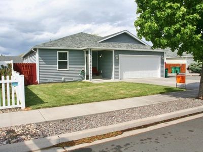 5667 Kellal Ln, Klamath Falls, OR, 97603