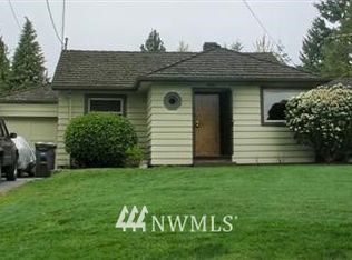 7102 Olympic Dr, Everett, WA