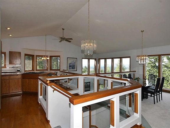 3rd image of 4916 S Bella Vista Dr