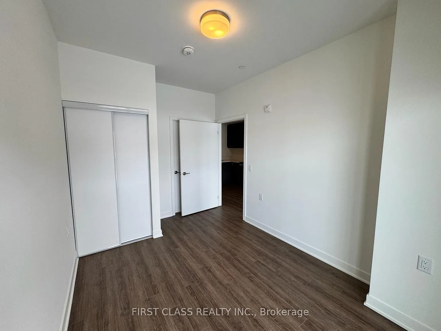 1 bed, $1,900 — Photo 4