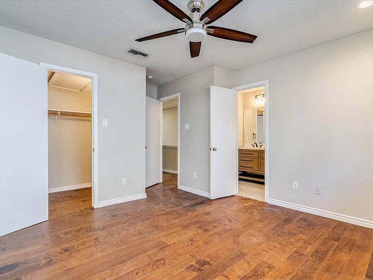 1411 Norwalk Ln #207 — Photo 9